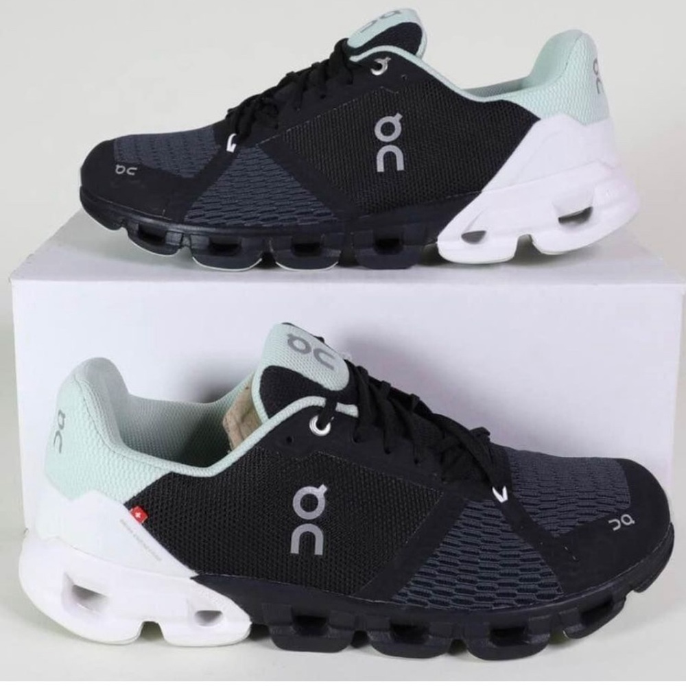 On cloud women shoes